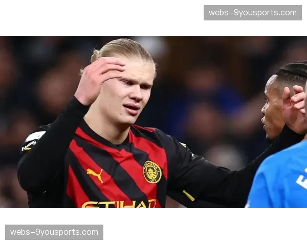 哈兰德在赛前训练中加练射门，疑似调整近期脚感